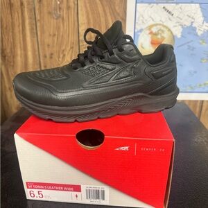 Altra Shoes All Black-wide